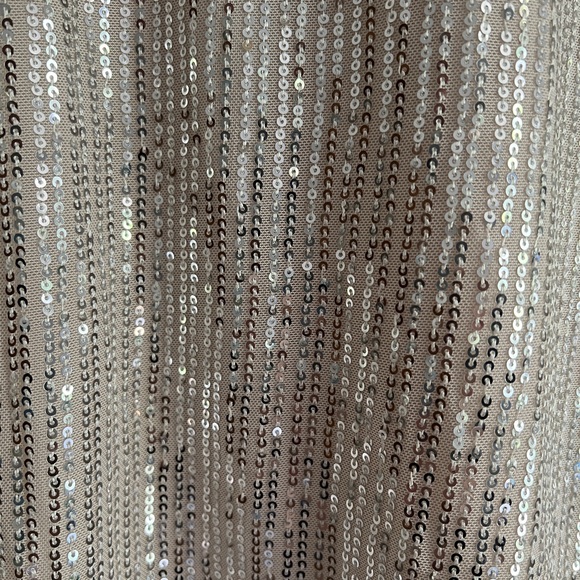 Sequin Long Sleeve (white / cream ) - Picture 5 of 7